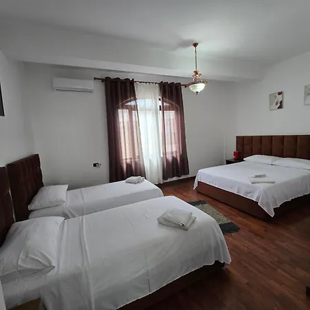 فندق Hotelgrand Krujë